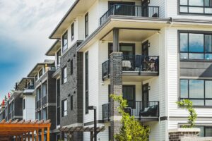 Stone Pillars - Multi-Family Development Masonry Specialists | Cronus Masonry Contracting Ltd.